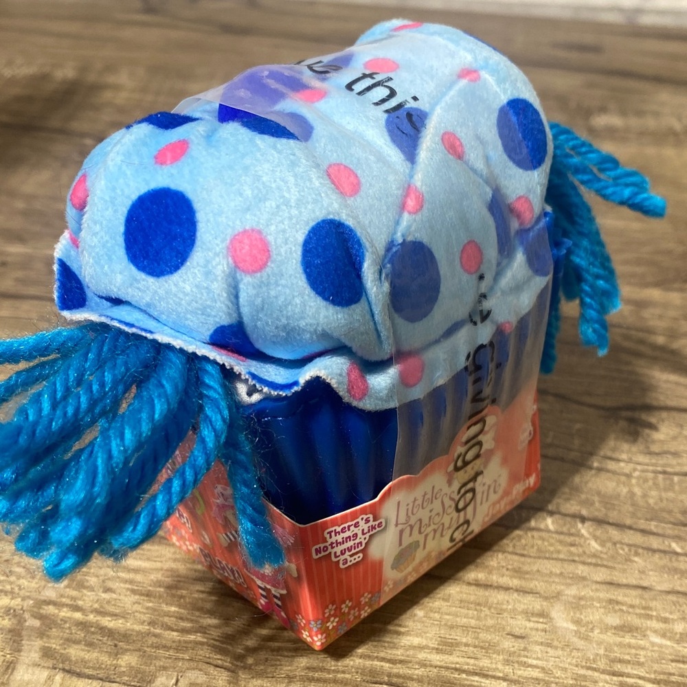 Little Miss Muffin Pop n Flip Toy - Blue and Pink